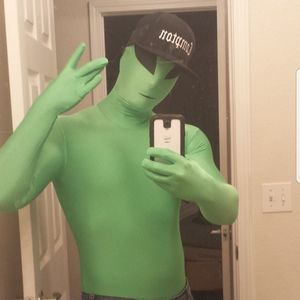 Meet your Posher, Joshua